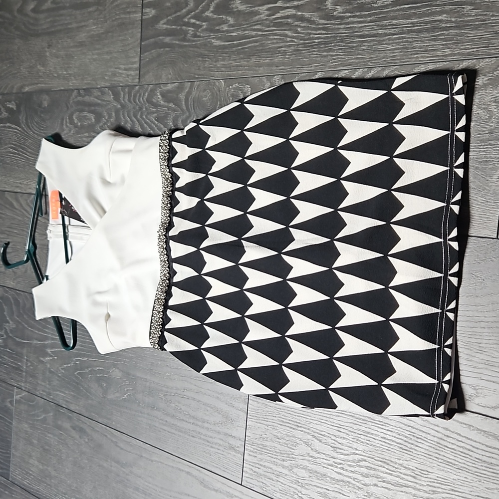 Luxmi abstract medium dress